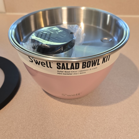 S'well Pink Salad Bowl Kit - Picture 4 of 5